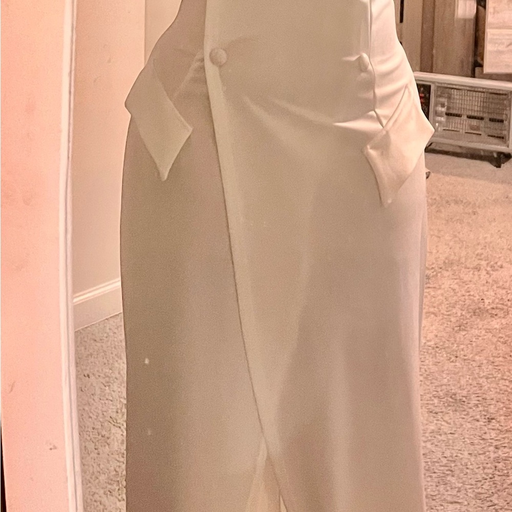 Elegant Cream Skirt